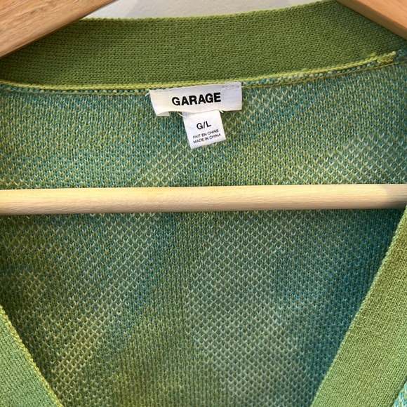 Garage Cardigan π - Picture 6 of 6
